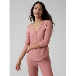 Athleta Wind Down Sleep Top in Pink Small